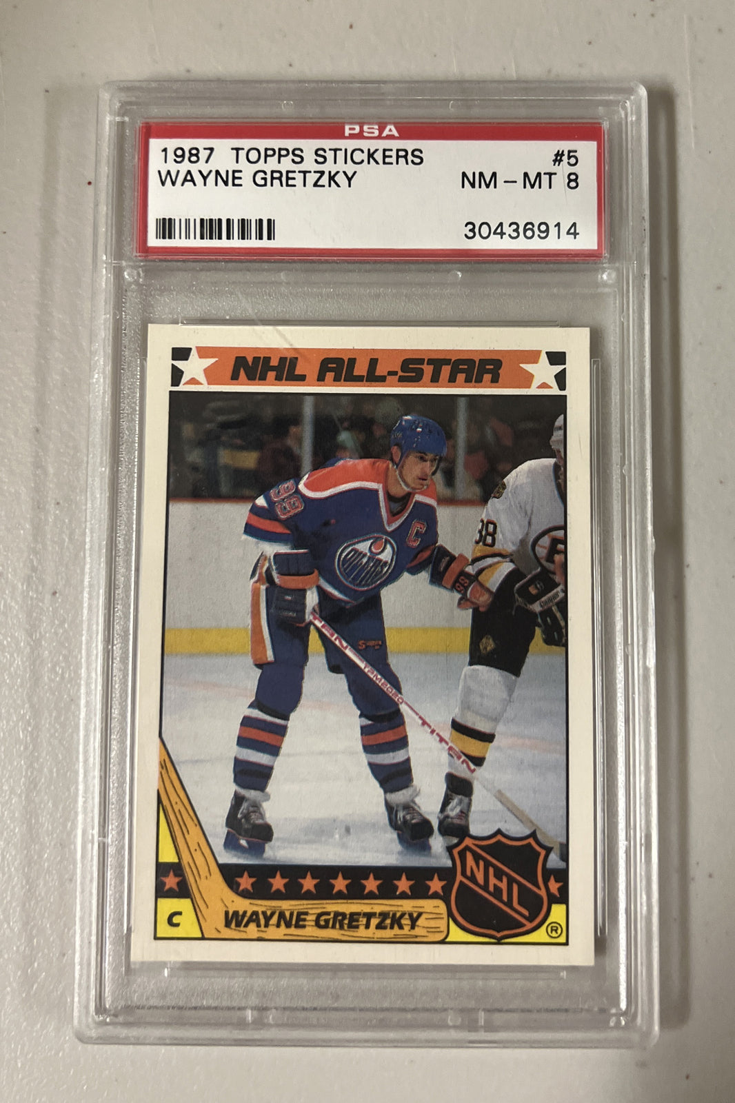1987 Topps Hockey Stickers Wayne Gretzky #5 PSA 8
