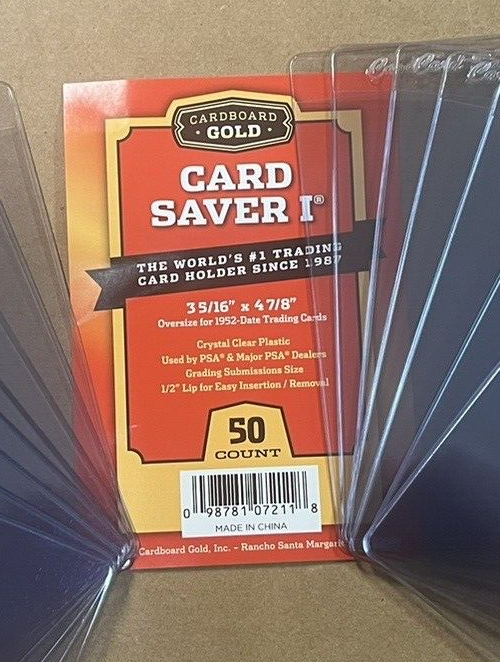 15 Cardboard Gold Card Saver 1 Plastic Holders, New, FREE CANADA SHIPPING