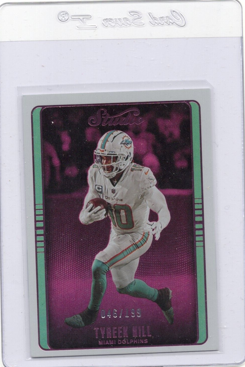 2022 Chronicles Studio Pink #STU-4 Tyreek Hill 046/199 - Miami Dolphins
